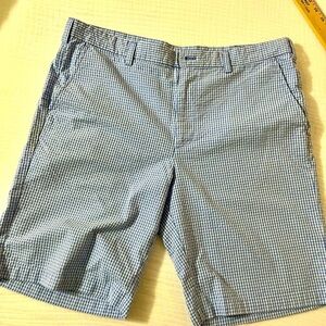 Men's Izod Blue Check Shorts - 36”